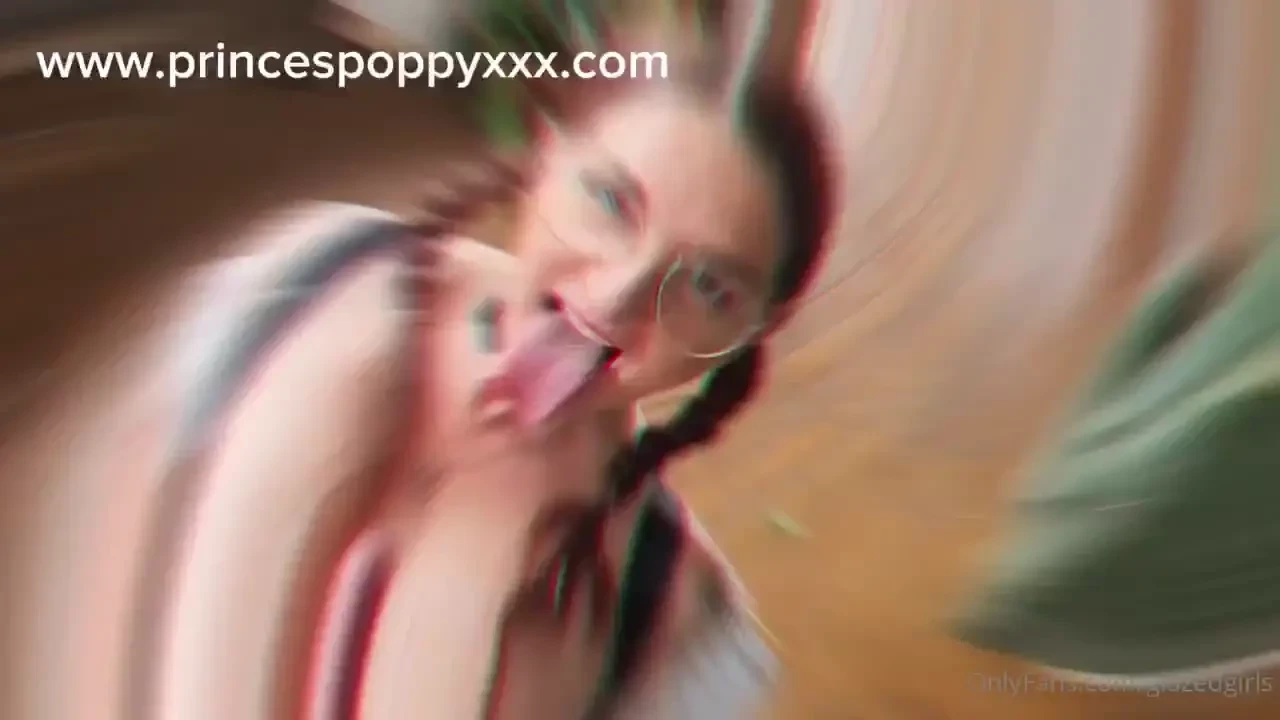 Princess_poppy means business when it s about making cj_gotham shower 