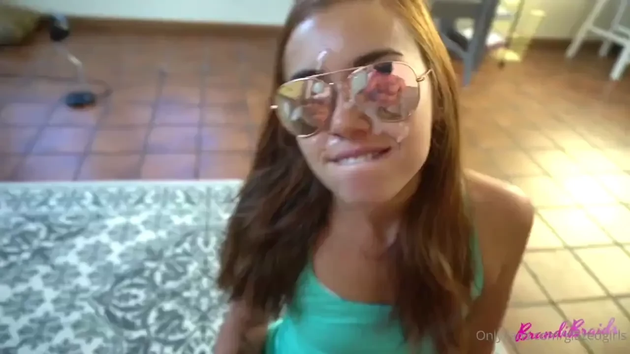 Gorgeous vixen brandibraids love getting facials free page and 1st 