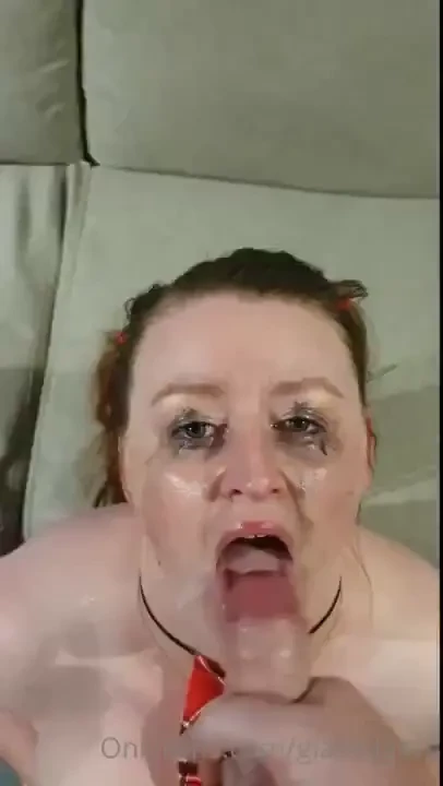 Super hot cumpilation from cuckhungrywife please like if you like it 