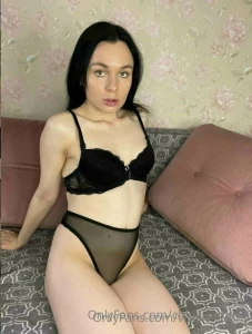 Hello i am virgin-bunny glad you are reading this it means my photo