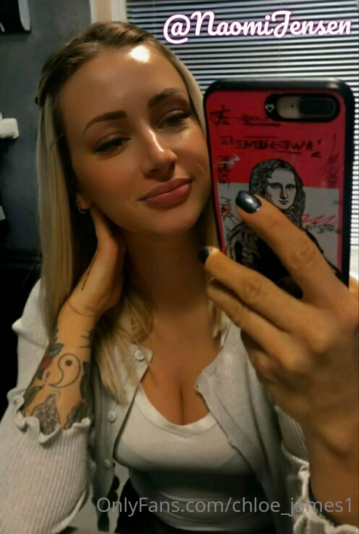 Naomijensen i naomijensen got a big ass and amazing tits but the best 