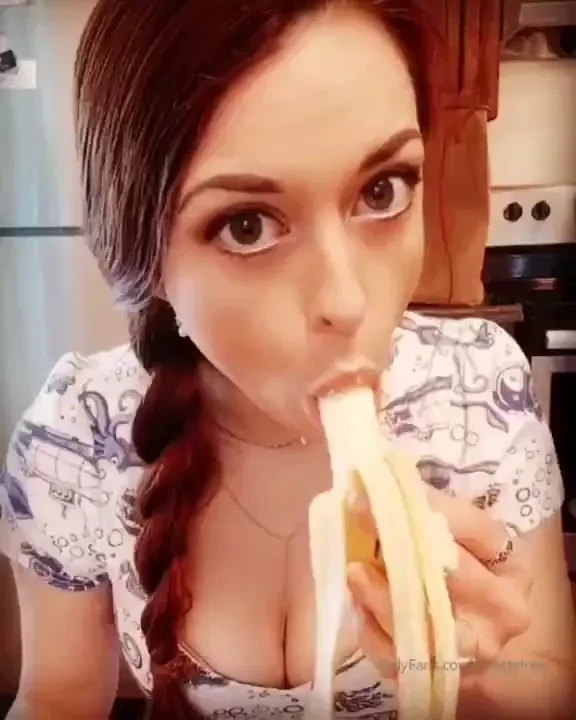 People keep asking for more sooo part 3 