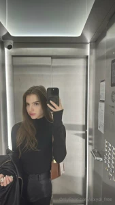 With each glance the mirror becomes a canvas painting a portrait of