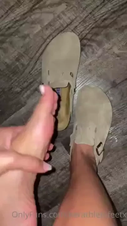 Hiii sorry i ve been a little mia lately i ve been studying for a big 