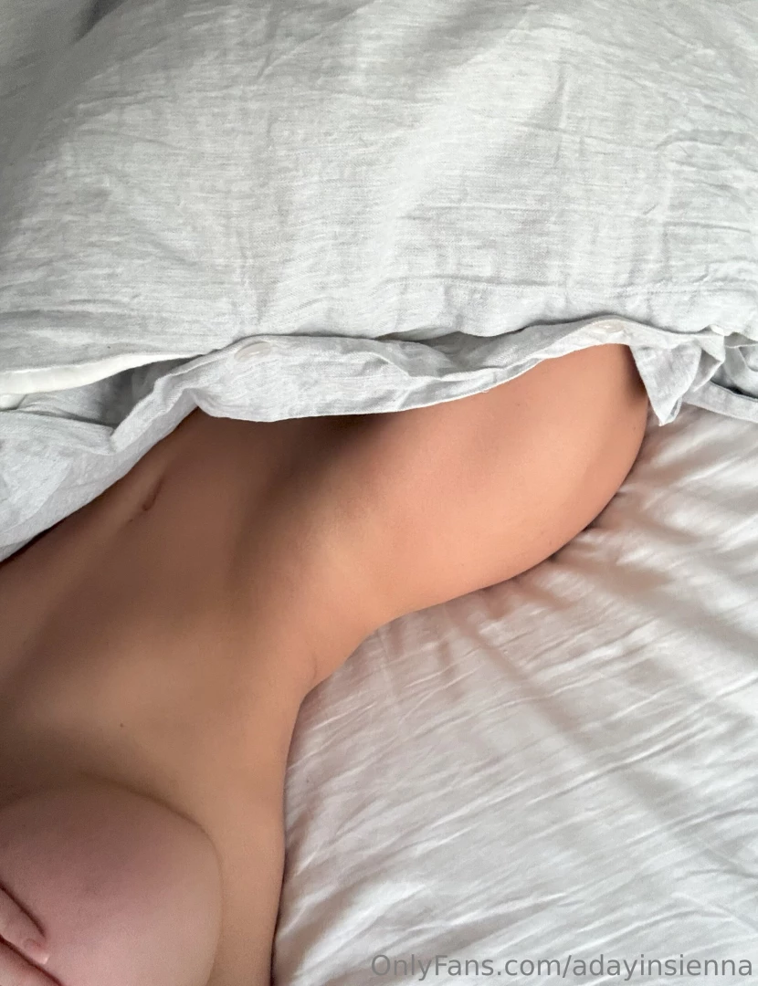 Come lay beside me babe 