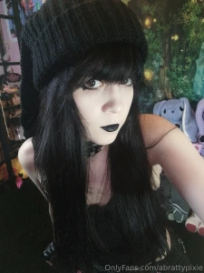 Did my eyeliner different 3 part 1