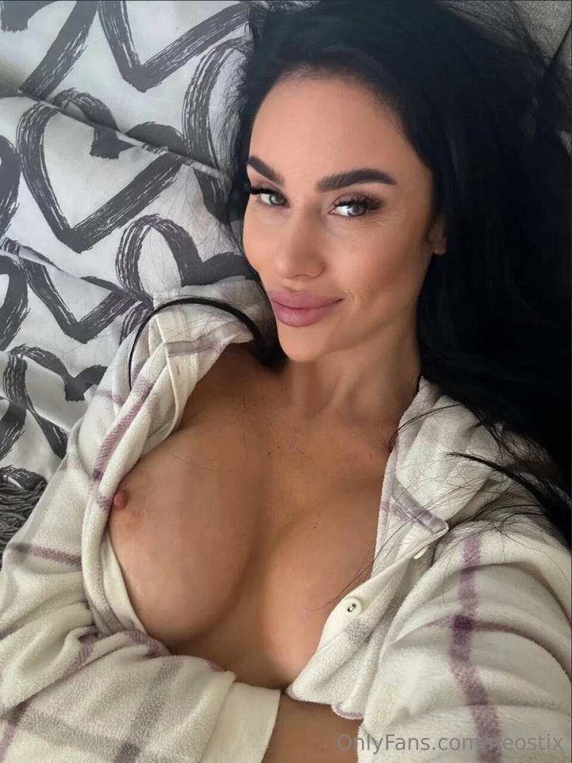 Alinaboobs stop scrolling free subscription alinaboobs college slut part 11 