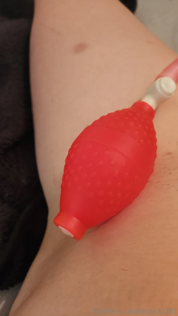 Who wants to see me use my pump 