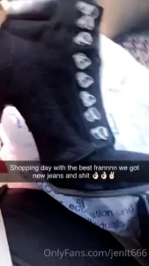 New jeans and new shoessss i love them