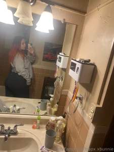 These pants make my booty look good i m about to be on vacation in
