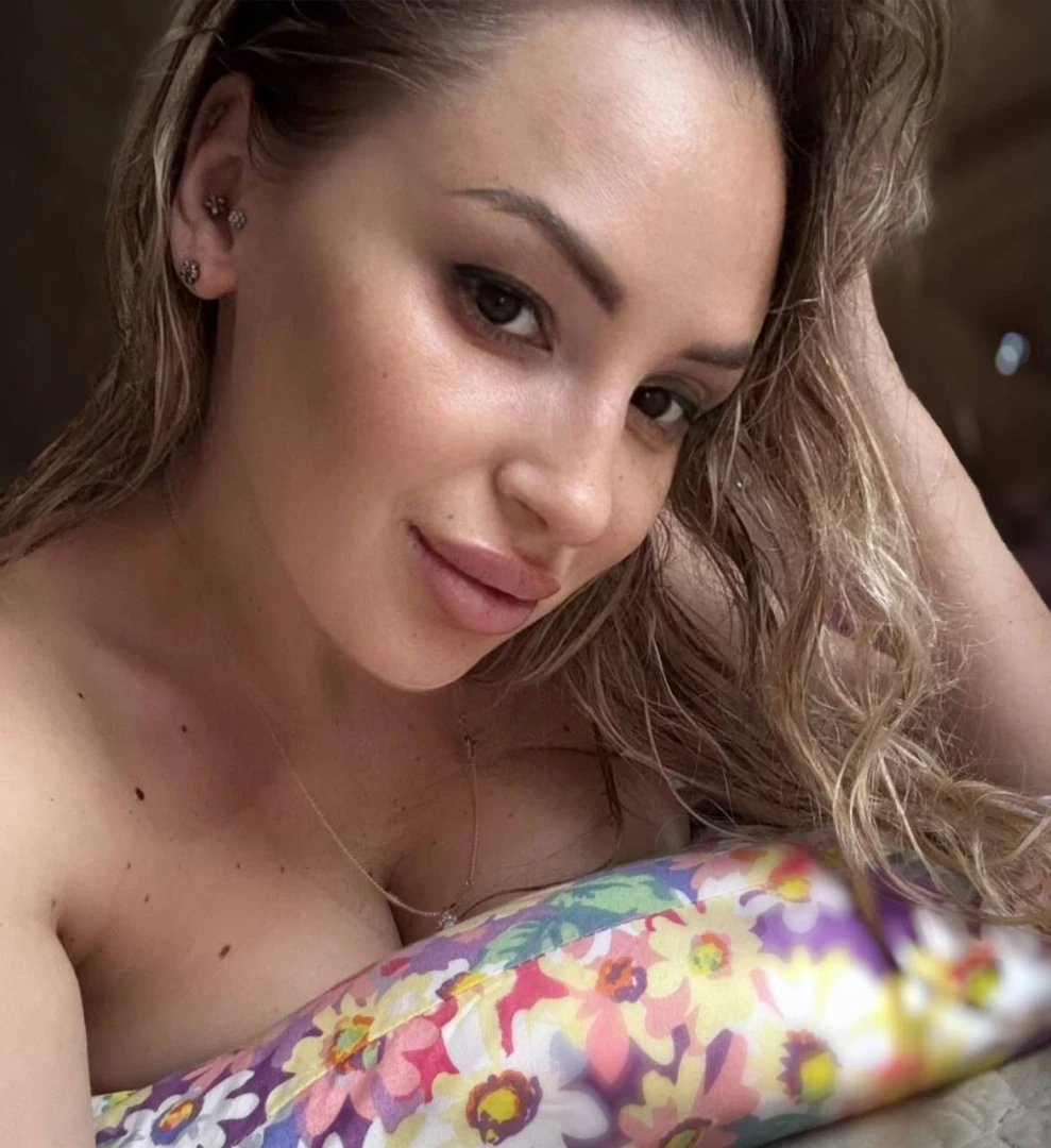 The night is here and i m not ready to behave just yet 