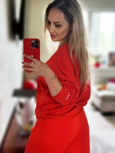 Sending some sweet energy your way today hope your day is smooth kind