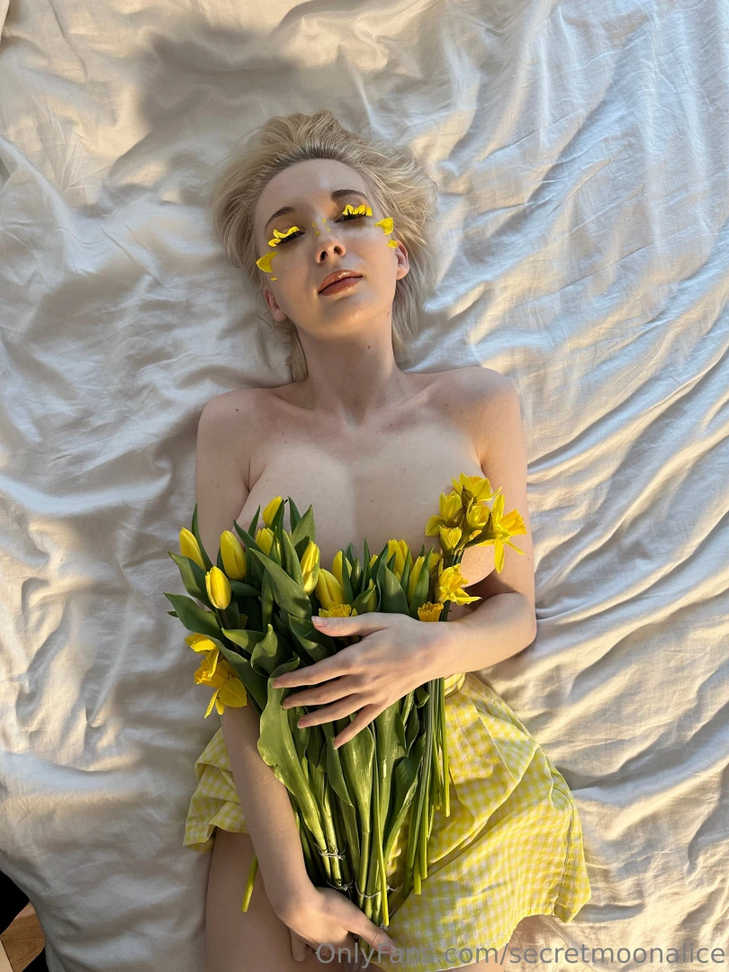 And you just need to take proper care of your flowers hehe 