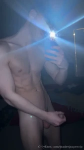 traderjaspervip - Come tug on my cock for me 