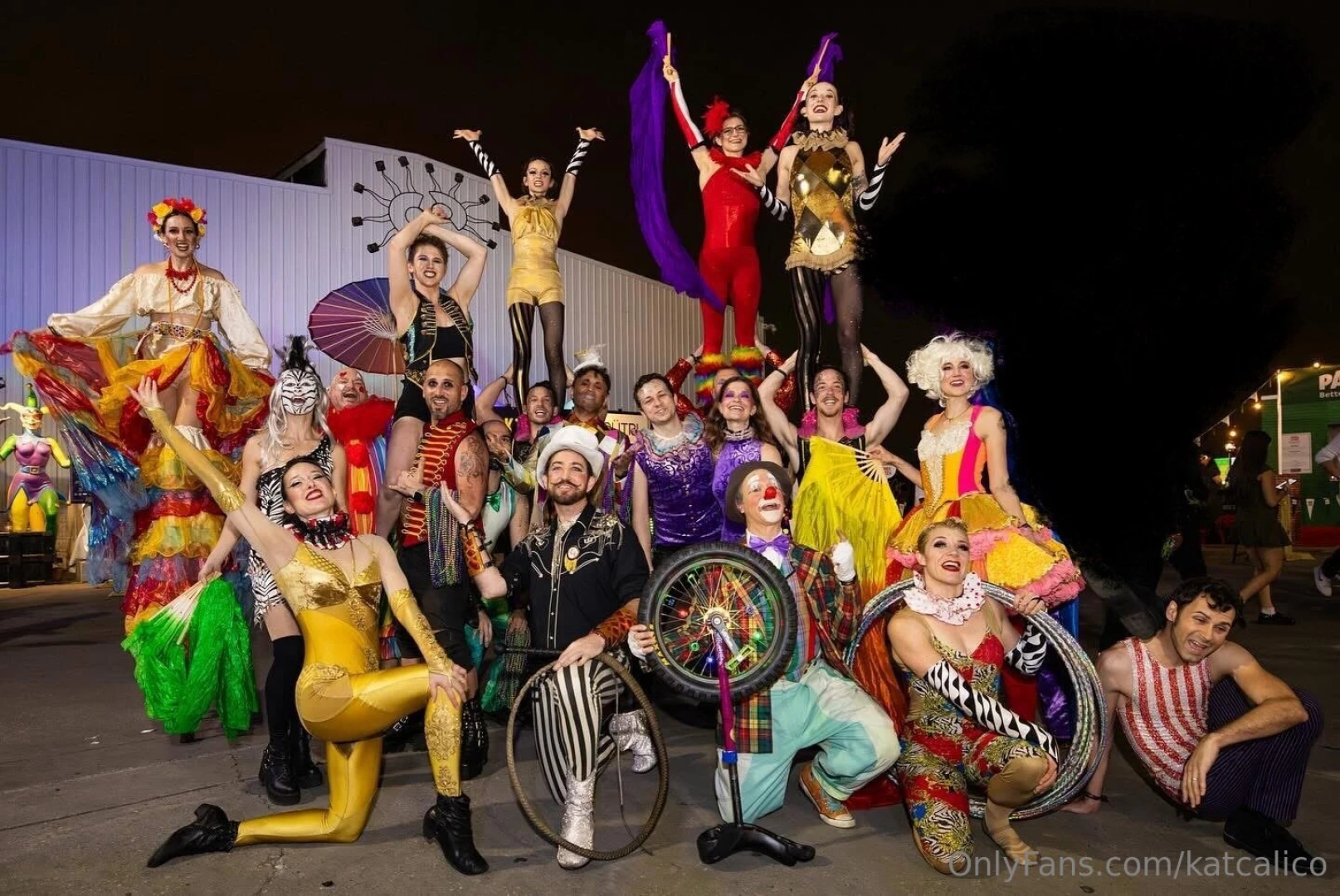 It s a circus for shaq 