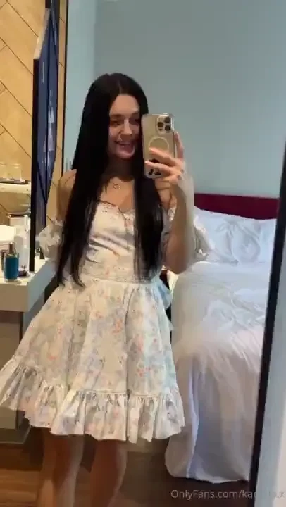 In dresses i feel irresistibly divine and feminine 