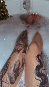 Cum to the dms for the other side of this photo