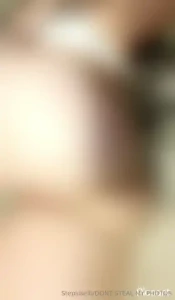 Twerking naked in bed with my wet pussy watch my pink pussy and bouncy