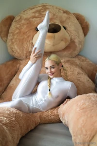 I skip leg day as often as i skip orgasm day so never part 1