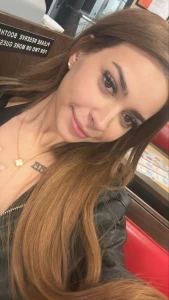 Felt hot took pics now it s your turn to stare