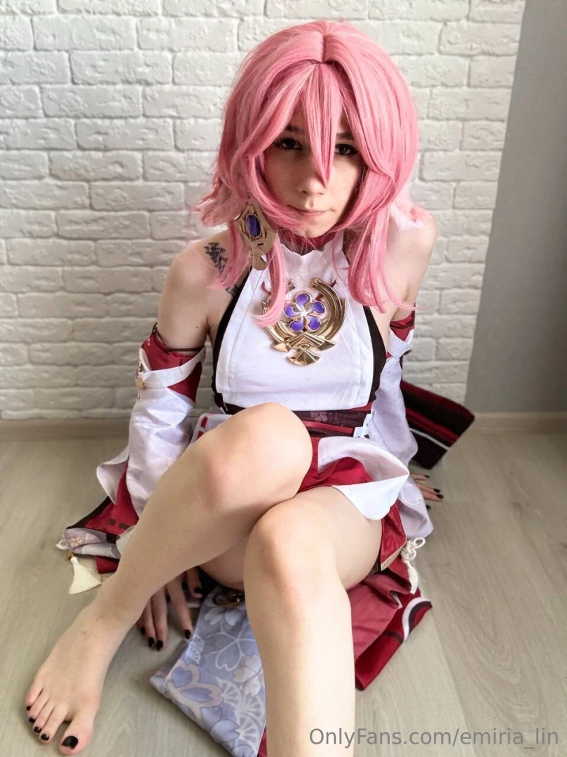 Yae miko and her world full of inspiration who wants to immerse 