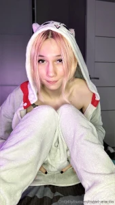 I don t fall for looks i fall for how you make me feel