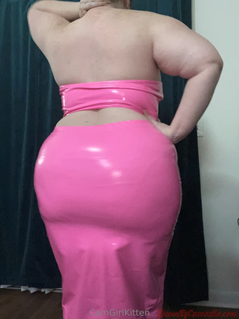 My curves will always ensnare you over and over 