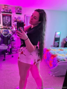 Happy thursday any holiday plans for the weekend