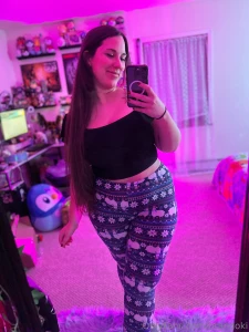 Enjoy a freebie selfie drop part 30