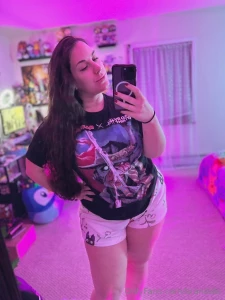 Enjoy a freebie selfie drop part 24