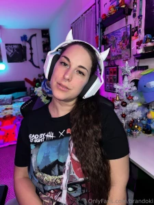 Enjoy a freebie selfie drop part 25