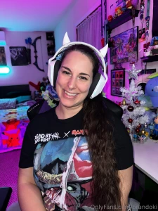 Enjoy a freebie selfie drop part 18