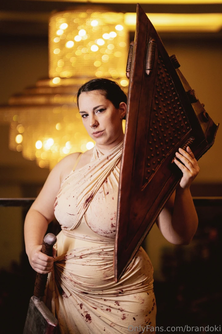 In my restless dreams i see that town silent hill 