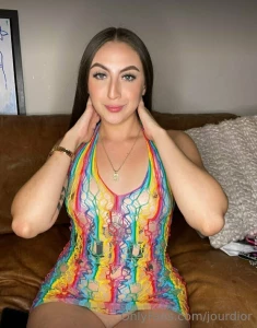 Tip me 10 dollars and i ll send you a video playing with my pussy part 3