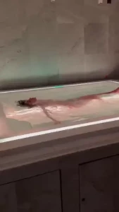 Video 10 sex and blowjob in the wellness spa with a great facial -