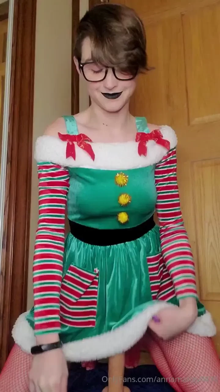 Merry christmas from a very naughty elf 