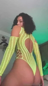 Do you think i move well