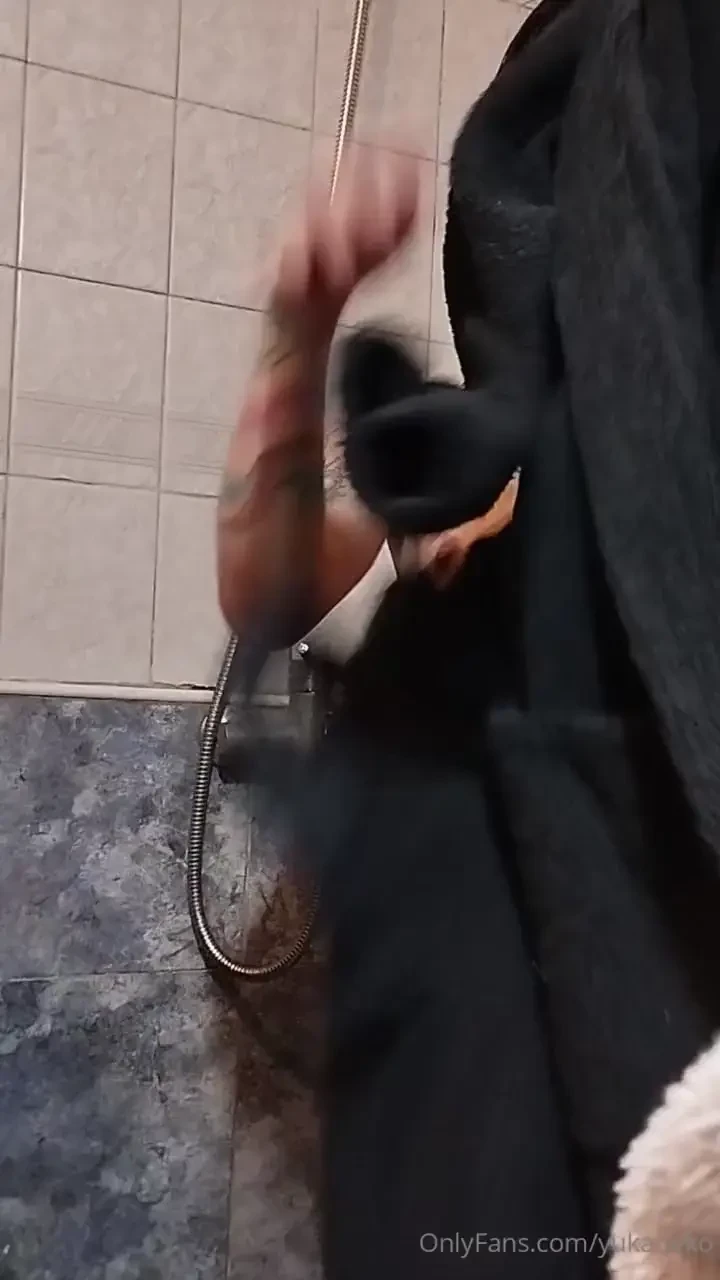 Enjoy my soapy body uwu full video - 9min one of my longest shower 