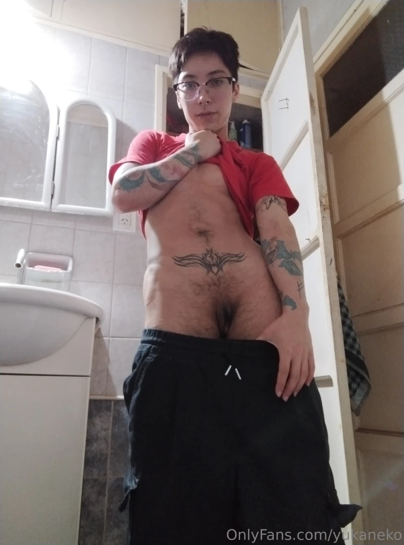 New post at onlyfans com yukanekopaid showing off my pussy and ass part 1 