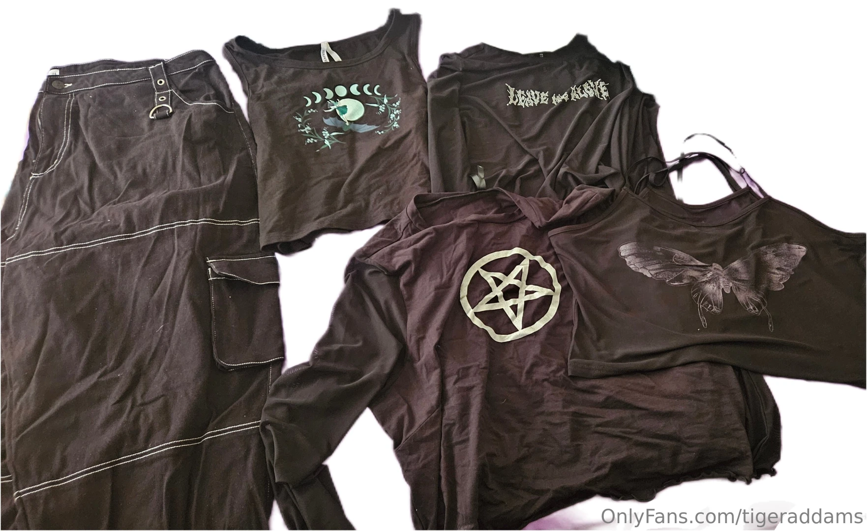 Cooler weather time to break out the thicker crops long-sleeved tops 