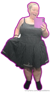 Another cute dress with pockets