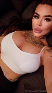 She s online now go and see why she s the hottest babe on onlyfans