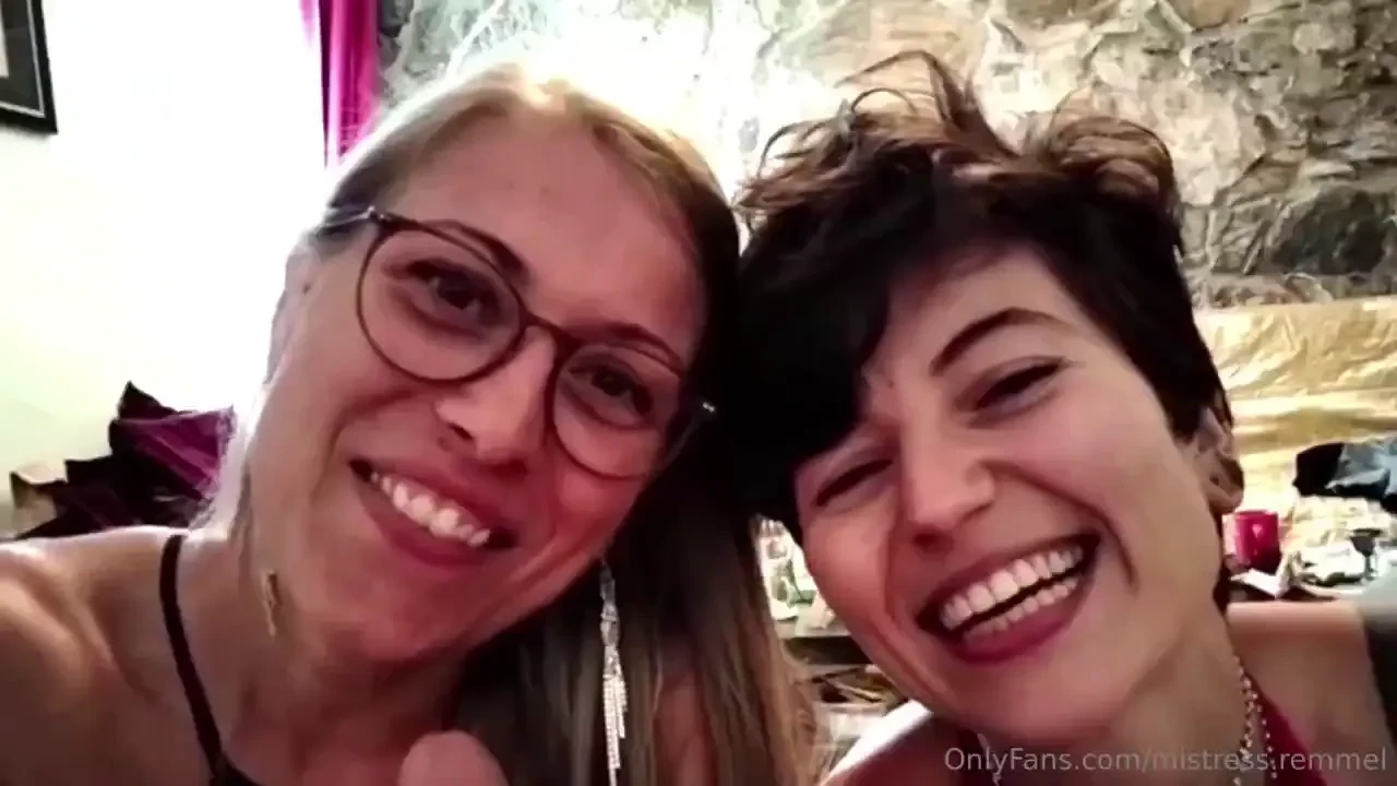 Spontaner blowjob mit natalie wir sind aber auch einfach zwei geilst 