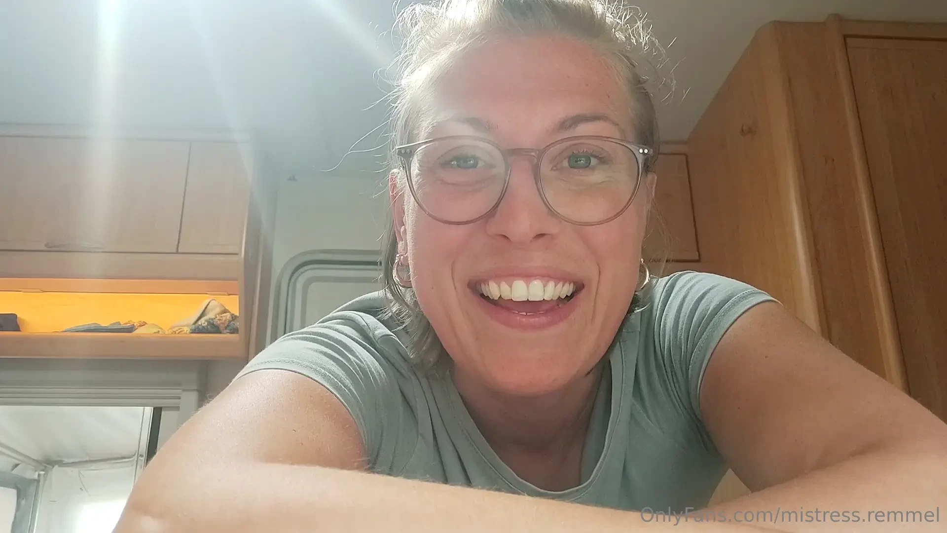 Inspiriert durch porno gucken 