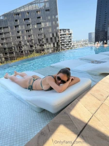 Did i just become your favorite distraction