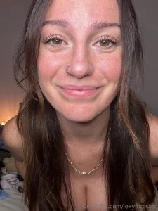 Swipe to watch me ridee my dildo like you ve never seen i was so horny