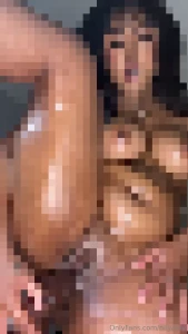 Fucking myself watching my pussy cream amp seeing my grip at this