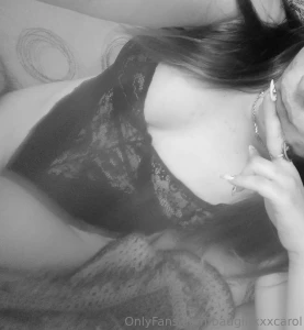 After a long day i got to rest a bit on the couch i feel a bit lonely part 2