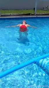 Underwater pool titty flashing bigtits naturaltits milf mature