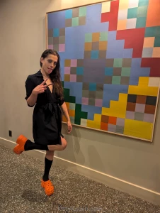 Ya girl with the best hams in town part 1